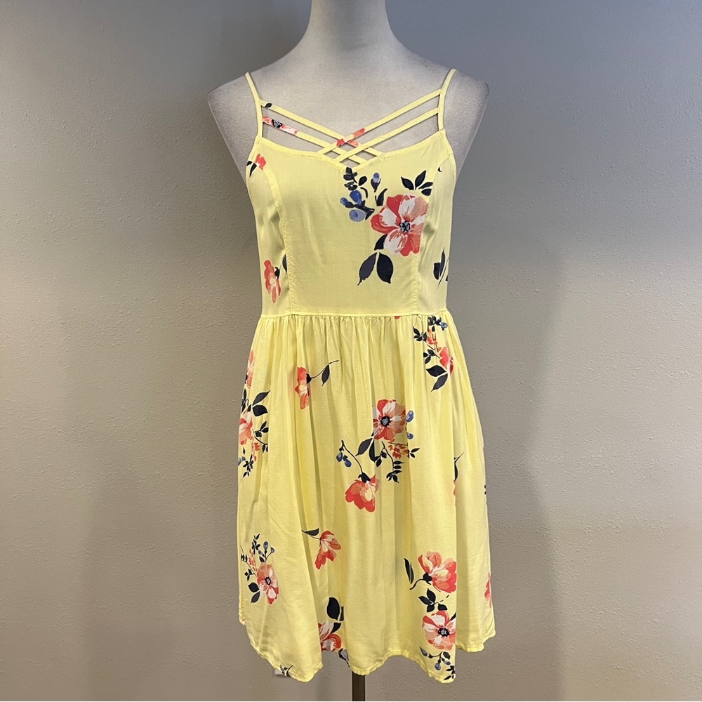 So Yellow Floral mini Strappy Dress size juniors medium